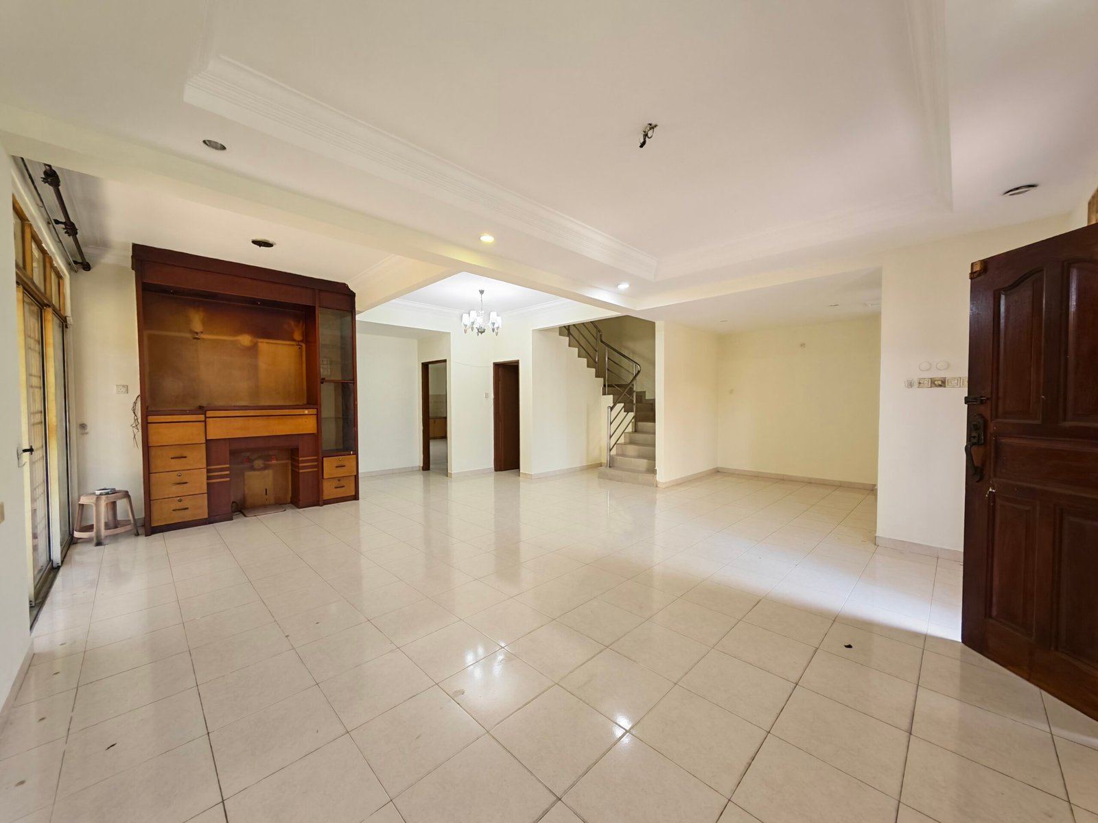 7 lrg bukit kecil 8 b